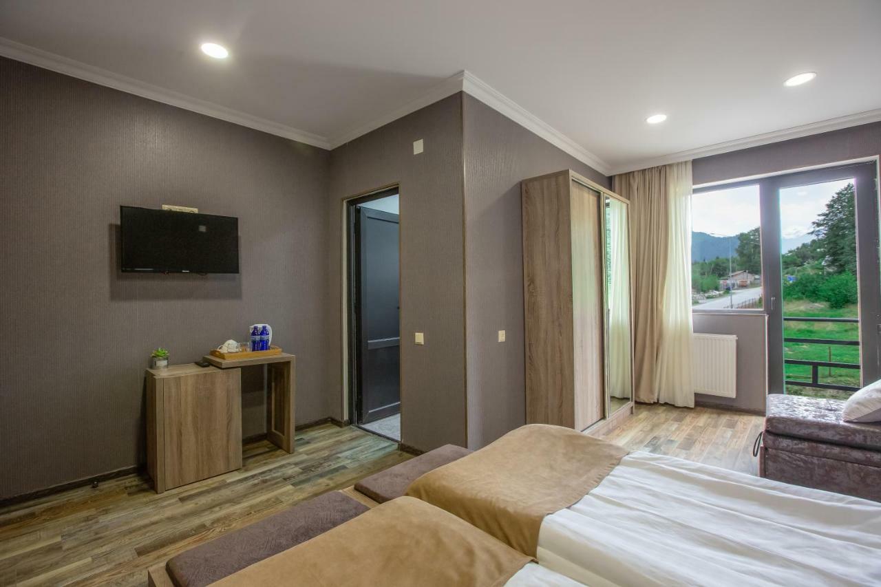 Suntower Hotel Mestia Kültér fotó