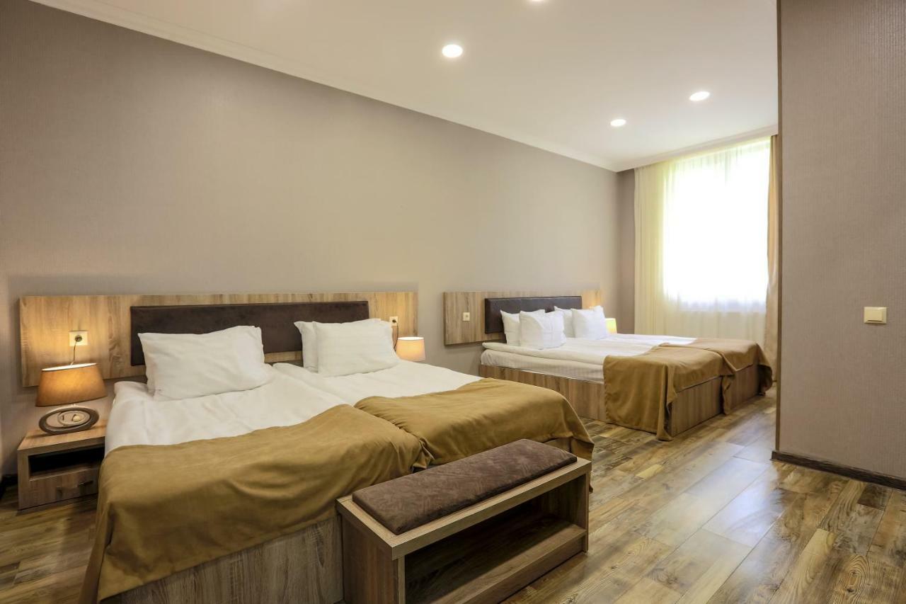Suntower Hotel Mestia Kültér fotó